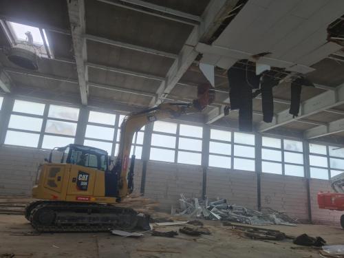 Innenabbruch Holzdeckenkonstruktion