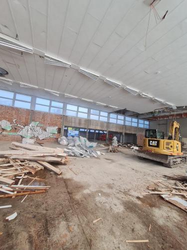 Innenabbruch und KMF Sanierung - 1 von 2